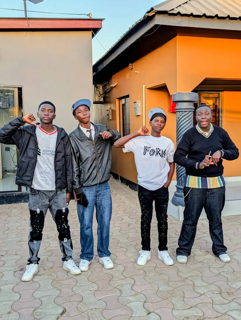 Good company at Likaka Guest House